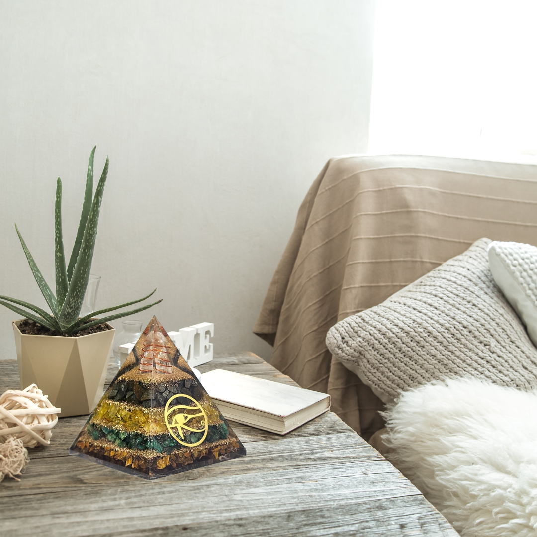Money Magnet Pyramid for Success, Abundance & Prosperity - Pyrite, Citrine, Jade, Tiger Eye - Eye of Horus Symbol